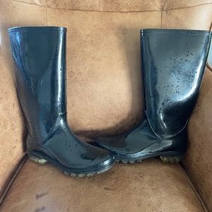 Coach Women's size 8 rainbow